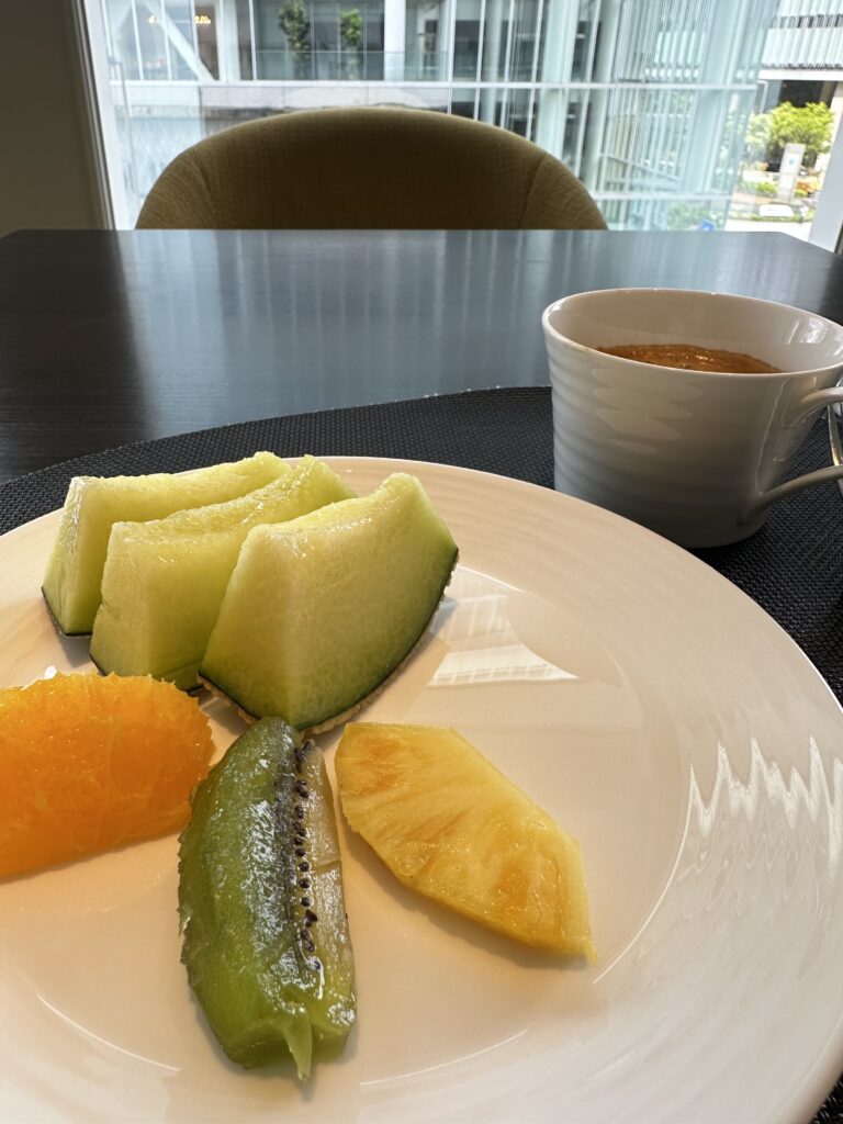 ヒルトン大阪ラウンジ朝食