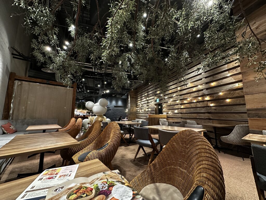 ディズニーハーベストマーケット店内