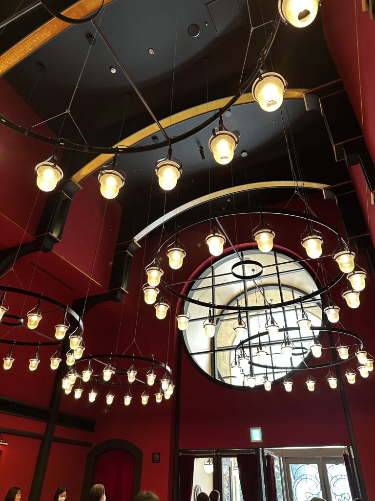 劇団四季自由劇場