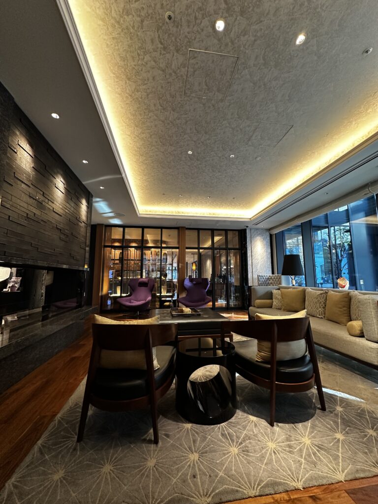 ハイアットリージェンシー横浜 ロビー内観