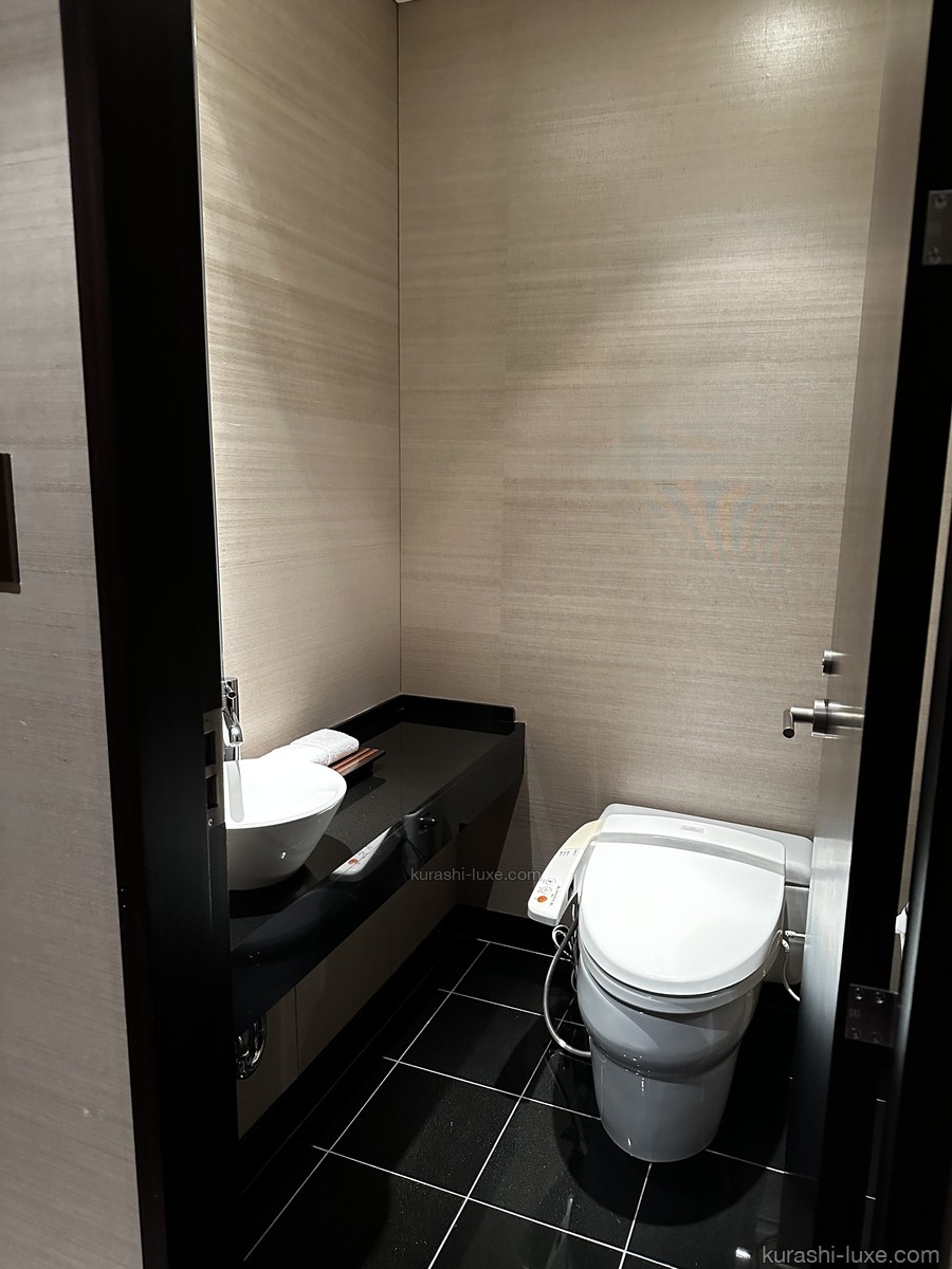 お部屋トイレ