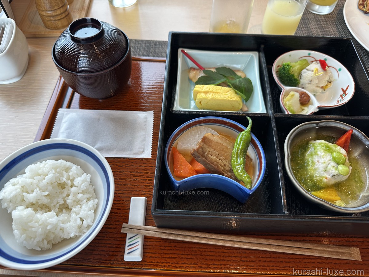 ホテルクラブラウンジ